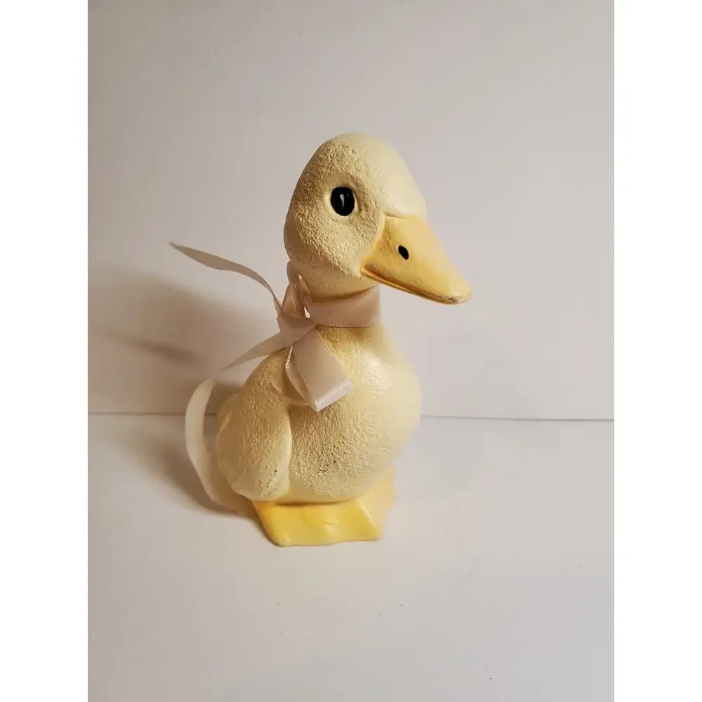 Ceramic Ducklings Figurine - 4